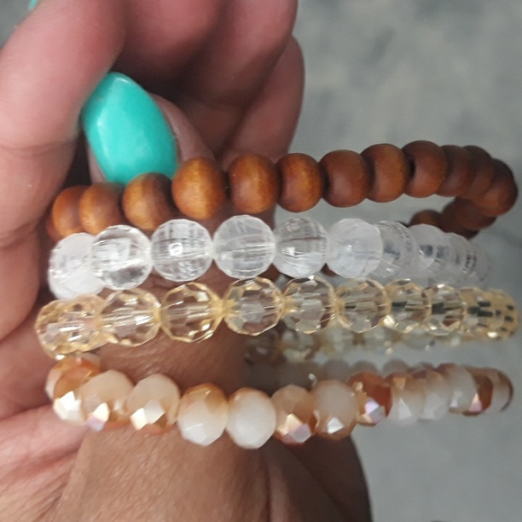 BOHO bead bracelet set NEW - Picture 4 of 4